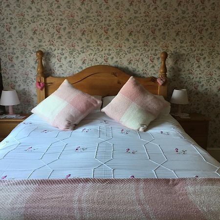 The Corner House Bed & Breakfast ไรย์ ภายนอก รูปภาพ